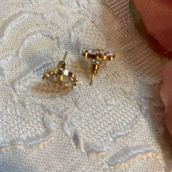 💥Swarovski Crystal Fashion Stud Earrings - Picture 6 of 11